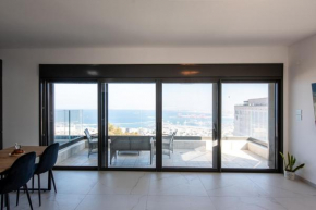 PORT CITY HAIFA - Mount Carmel Luxury Apartment